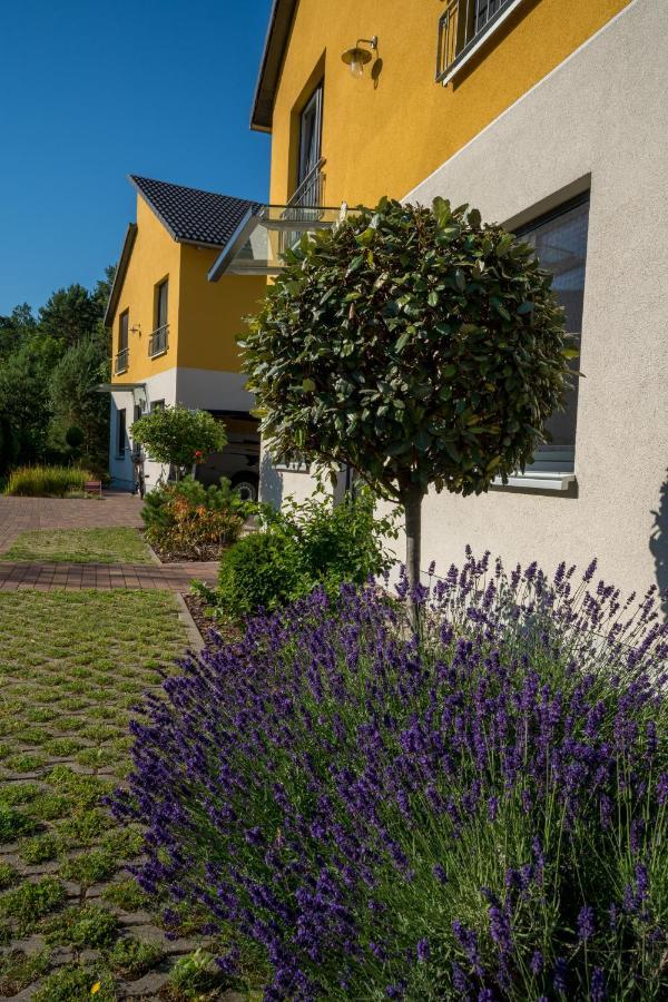 Ferienpark Ruebezahl Hotel Berlijn Buitenkant foto